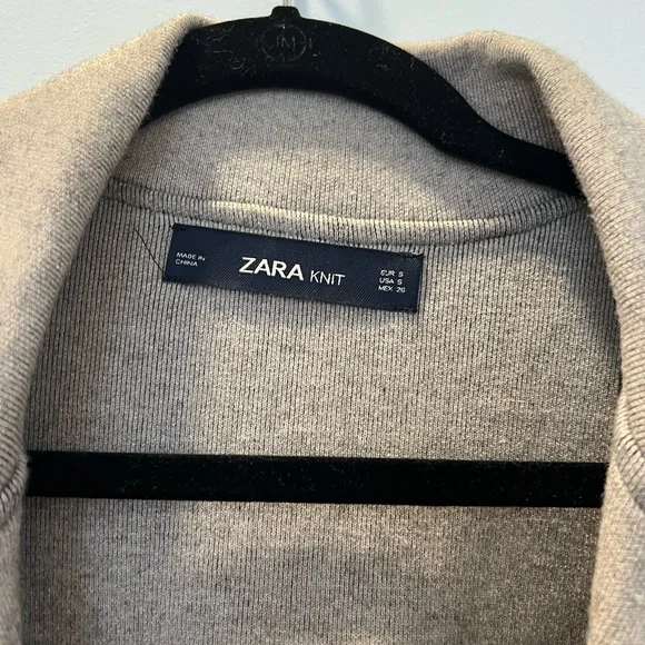 Zara Jacket - Picture 2 of 3